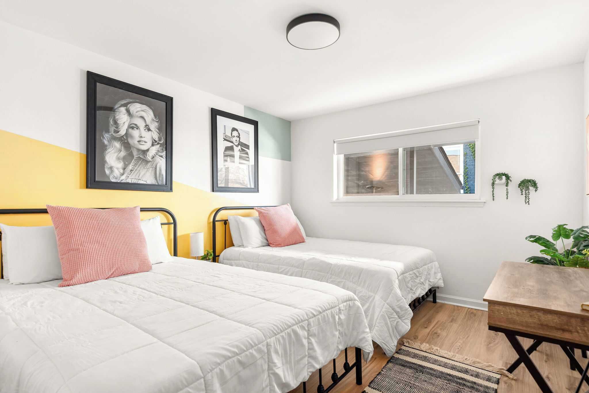 1 soverom, strykejern/-brett, wi-fi og sengetøy