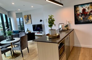 Interior - New Years Eve at South Brisbane (South Brisbane)