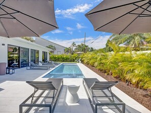 Piscine extérieure, piscine chauffée