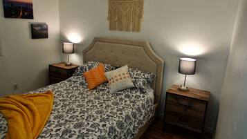 1 bedroom, desk, iron/ironing board, free WiFi