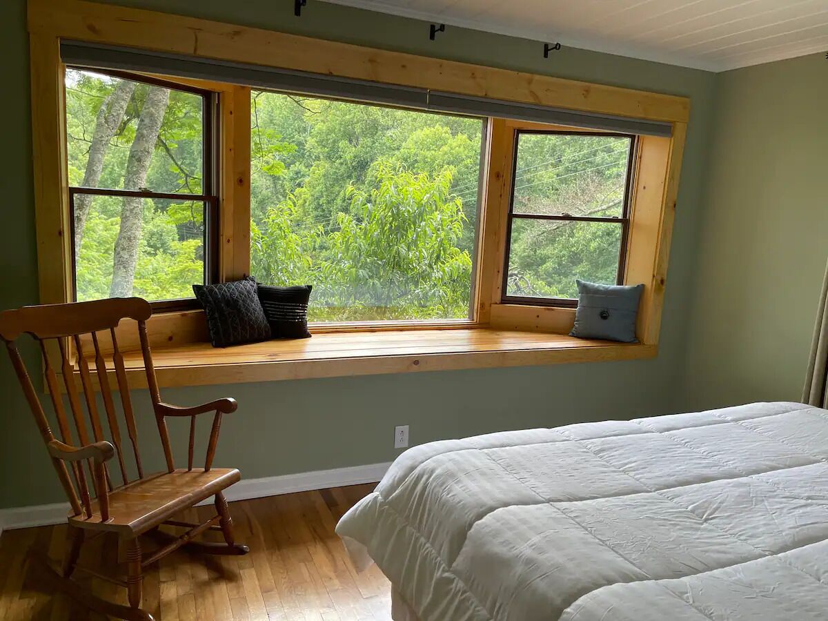 3 chambres, fer et planche à repasser, Wi-Fi gratuit, draps fournis