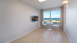 Basic Room, 1 Bedroom (3HO (Oceanview)) | 1 bedroom, free WiFi - Gangneung Joayo Pension (Gangneung)