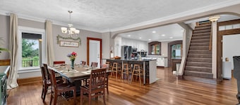 Rare find! Spacious home near wedding venues & CB/OMA. Perfect for entertaining!
