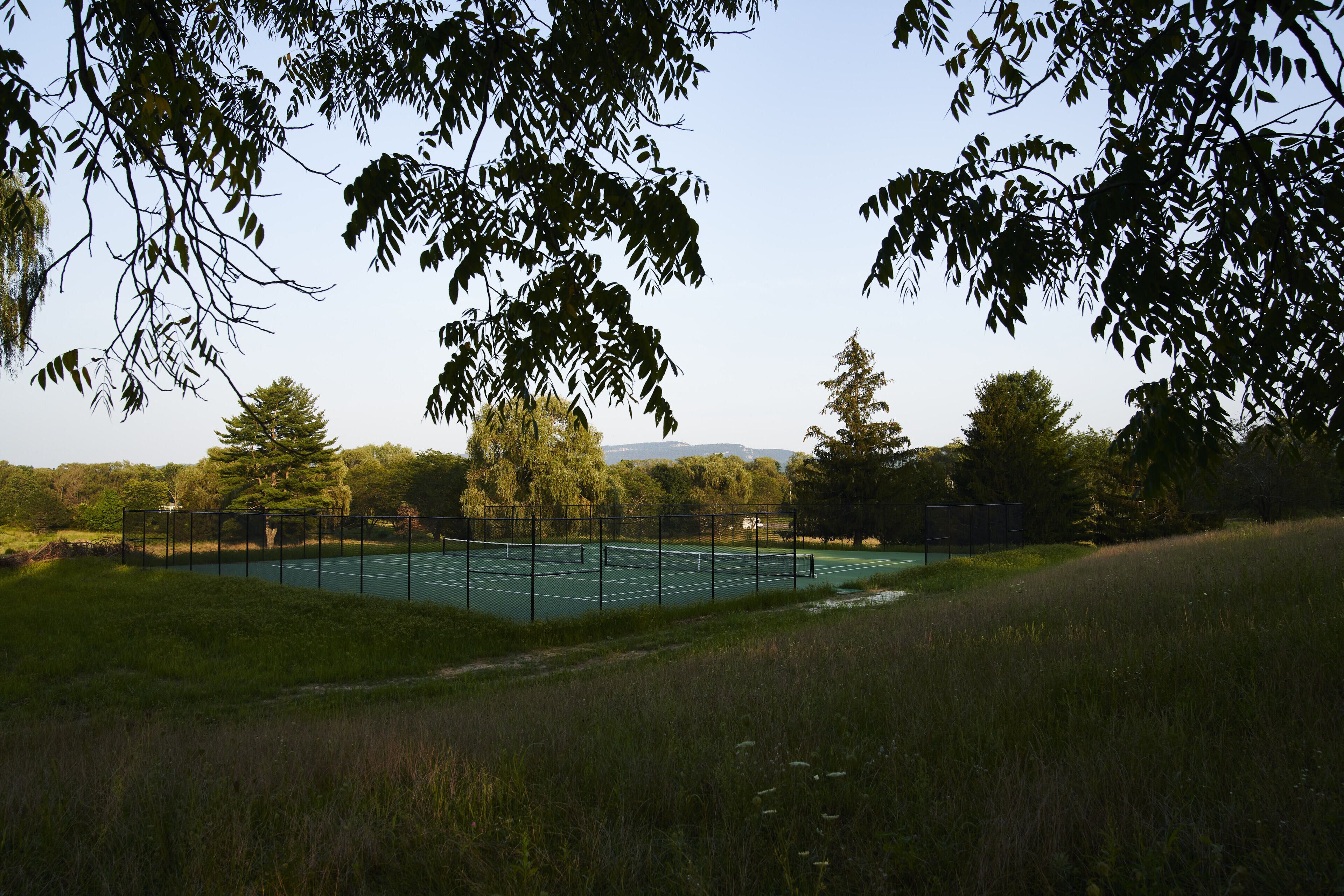 Tennisbane
