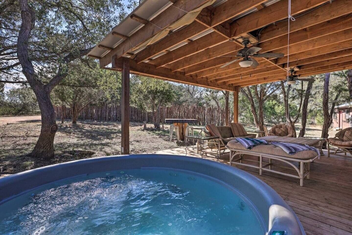 Bain à remous extérieur