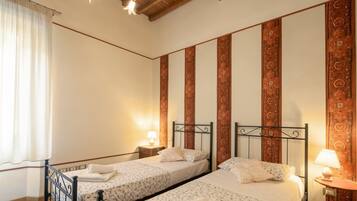 2 Schlafzimmer, WLAN, BettwÀsche