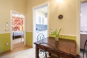 Dining - Alicante apartment in Florence by Mmega (Firenze)