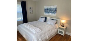 1 chambre, bureau, fer et planche à repasser, Wi-Fi gratuit