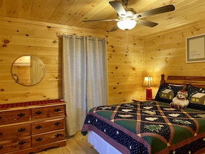 3 dormitorios, tabla de planchar con plancha, wifi gratis y ropa de cama