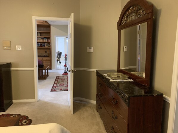 Interior - Houston Family Retreat (Houston)