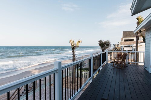 Beach House right on the water of Atlantic Ocean