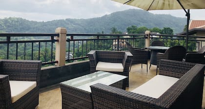 Riverdale Ridge - Deluxe Suite