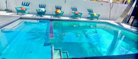 Innenpool, Außenpool