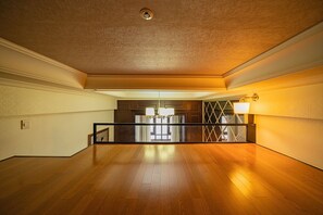 Superior Double Room | Bed sheets - Yeoksam Artnouveau City Hotel (Seoul)