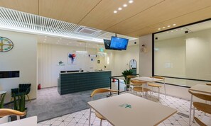 Reception - Gumi Time Hotel (Gumi)