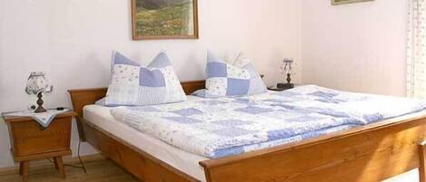 2 soveværelser, internetforbindelse, sengetøj