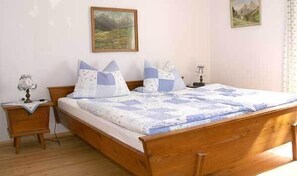 2 Schlafzimmer, Internetzugang, Bettwäsche