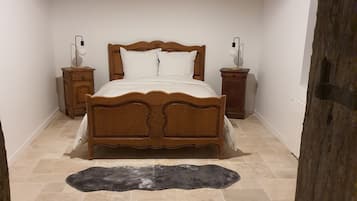 12 chambres, Wi-Fi, draps fournis