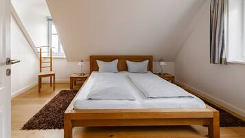 3 slaapkamers, reisbedje, wifi