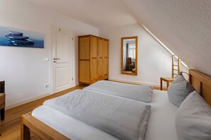 3 Schlafzimmer, Reisekinderbett, WLAN