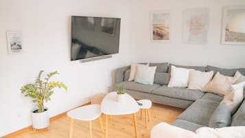 Smart TV, books, video library, stereo