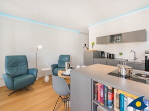 Fridge, oven, dishwasher, coffee/tea maker