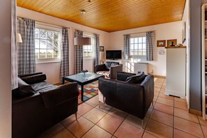 Televisie en een open haard