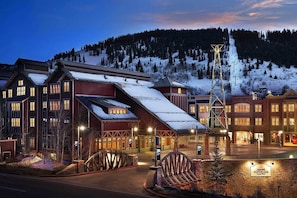 Exterior - Marriott Summit Watch - Ski-In & Ski-Out - Family Friendly - Sleeps 8 (Park City)