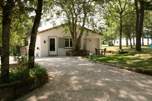 GITE RURAL AVEC PISCINE CHAUFFEE Randonnées Vtt Tourisme MONTAIGU DE QUERCY