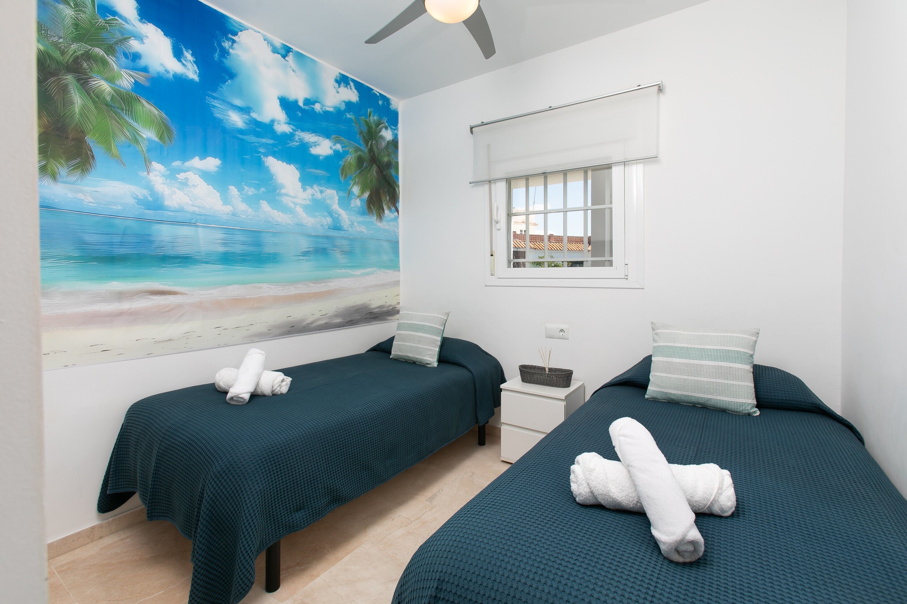 2 slaapkamers, een strijkplank/strijkijzer, gratis wifi, beddengoed