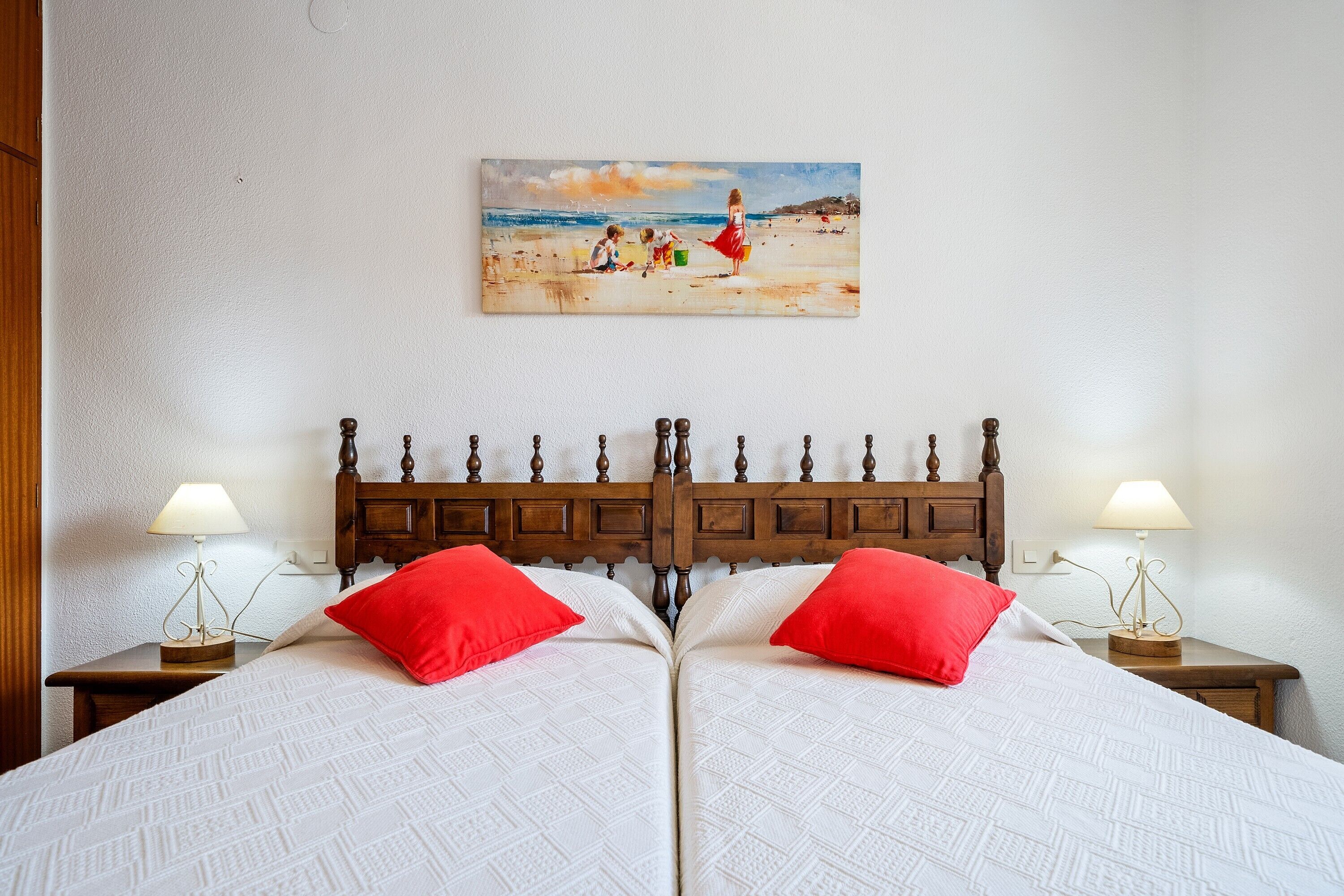 2 camere, ferro/asse da stiro, Wi-Fi gratuito, lenzuola