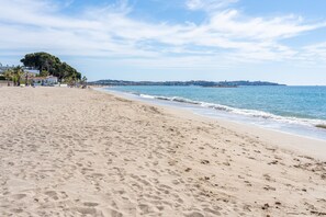 Beach nearby - Apartment "Playa Dorada B106" near Beach with Balcony, A/C & Wi-Fi (Cambrils)