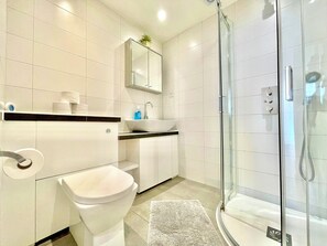 Articles de toilette écologiques, serviettes fournies