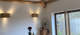 Cosy yet spacious cottage in heart of East Devon near Jurassic Coast