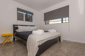 2 quartos, ferros/tábuas de passar roupa, berço de viagem, Wi-Fi