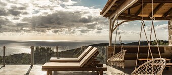 StoneMill Villa, Sumptuous Escape