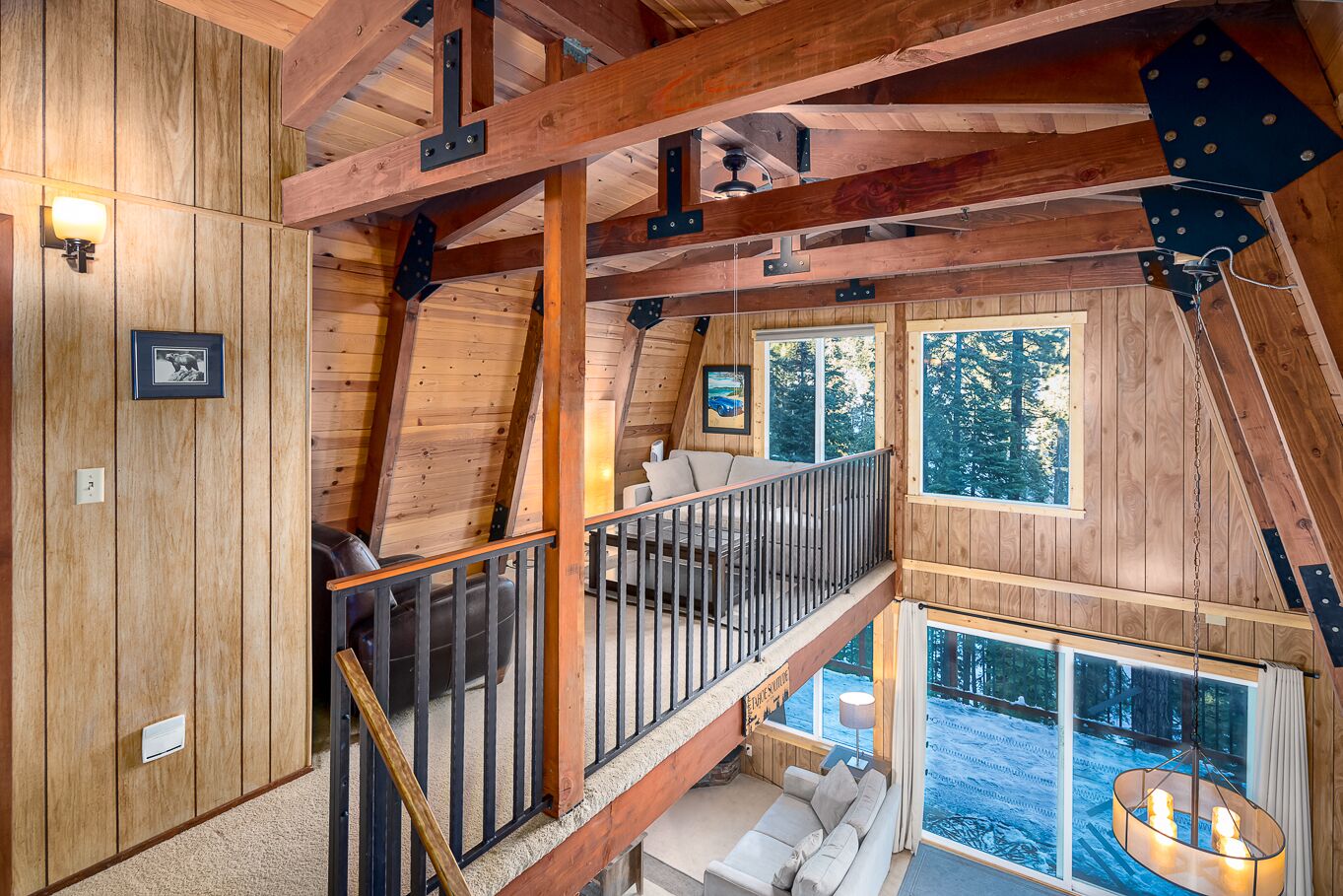 Chalet, Multiple Beds (Tahoe Solitude) | Living area