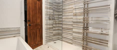 ChaumiĂšre | Salle de bain | Douche