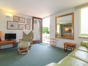 Cottage | Living area