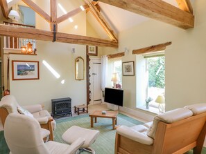 Cottage | Interior - Swallows Barn (Chesterfield)