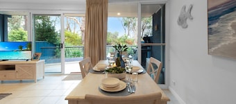 Lucy's at the Bay – Stay 3, Pay 2!