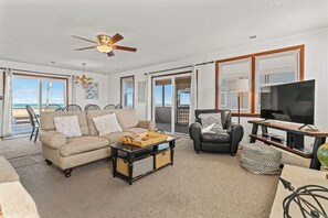 TV, fireplace, DVD player