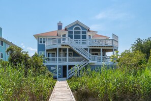 Exterior - Kings Landing 4 Bedroom home at Pirate's Cove (Manteo)