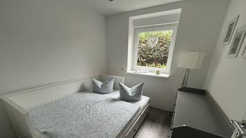 2 bedrooms, travel crib, WiFi, bed sheets