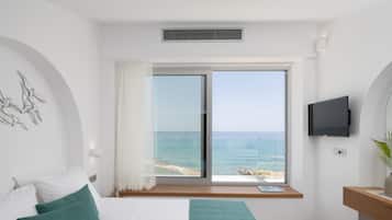 2 bedrooms, in-room safe, iron/ironing board, travel crib