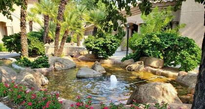 Heated Pools, Hot-Tubs, Minutes to all events!