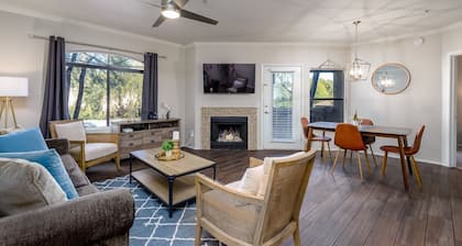 Villa Viva 2 Bedroom Condo by RedAwning