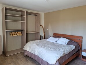 2 bedrooms, travel crib, free WiFi - House (Carcans)