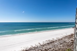 On the beach - Edgewater 2 Br Deluxe Gulf Front, Tower 2. Sleeps 10! (Panama City Beach)