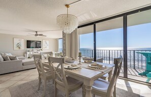 Dining - Edgewater 2 Br Deluxe Gulf Front, Tower 2. Sleeps 10! (Panama City Beach)
